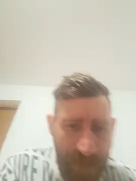 Snapshot of benalexa1992 chatting on 03-15-26, 07:09 benalexa1992 online show from 03-15-26, 07:09