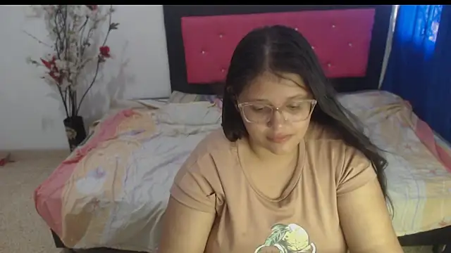 Snapshot of angel_barbie_1 chatting on 09-30-25, 03:06 angel barbie 1 online show from 09-30-25, 03:06