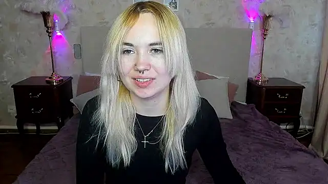 Iriska mini online show from 09-10-25, 07:19