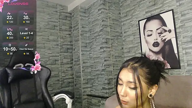  ella b online show from 03-08-25, 06:21