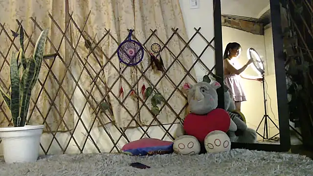  ella b online show from 03-20-25, 03:13