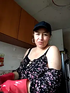 sussy 185 online show from 03-18-25, 02:59