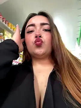 Tatiana O online show from 10-21-25, 05:02