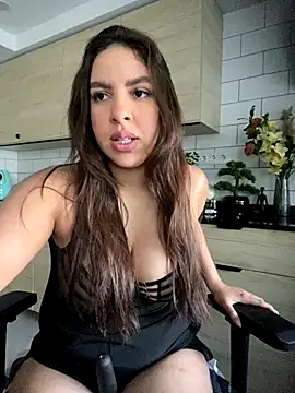 brazilianbbinuk online show from 11-18-25, 08:41