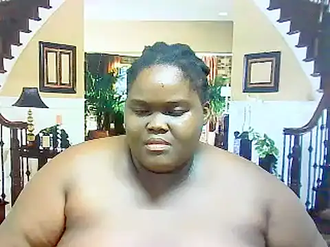 EbonyHotBuns online show from 03-05-25, 12:00