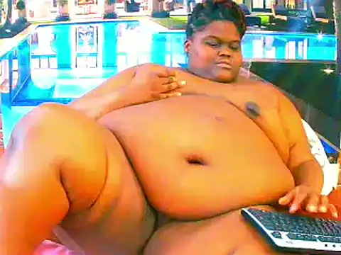 EbonyHotBuns online show from 02-14-26, 08:00