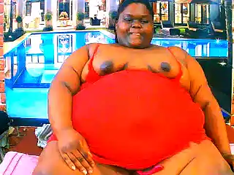 EbonyHotBuns online show from 04-15-26, 06:59