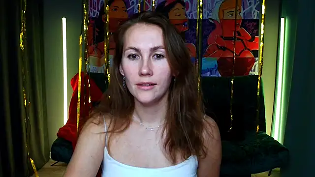 Snapshot of MichelleOrtis chatting on 12-21-24, 04:36 MichelleOrtis online show from 12-21-24, 04:36