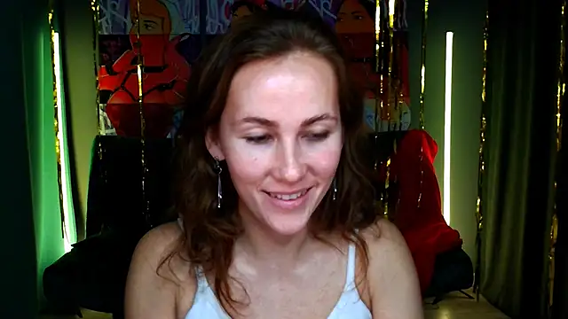 Snapshot of MichelleOrtis chatting on 12-22-24, 01:33 MichelleOrtis online show from 12-22-24, 01:33