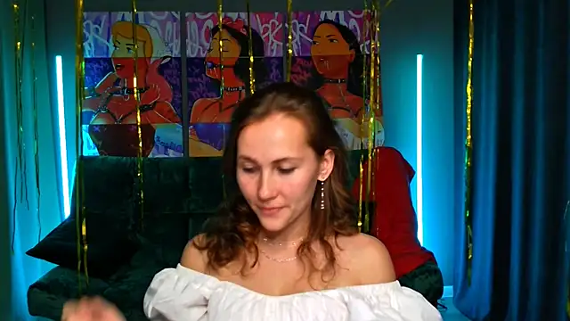 Snapshot of MichelleOrtis chatting on 12-28-24, 05:14 MichelleOrtis online show from 12-28-24, 05:14