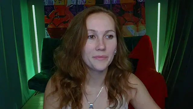 Snapshot of MichelleOrtis chatting on 01-24-25, 07:49 MichelleOrtis online show from 01-24-25, 07:49