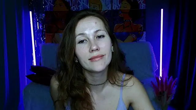 Snapshot of MichelleOrtis chatting on 02-05-25, 04:36 MichelleOrtis online show from 02-05-25, 04:36