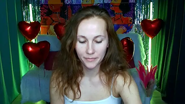 Snapshot of MichelleOrtis chatting on 02-13-25, 07:42 MichelleOrtis online show from 02-13-25, 07:42