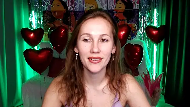 Snapshot of MichelleOrtis chatting on 02-15-25, 01:38 MichelleOrtis online show from 02-15-25, 01:38