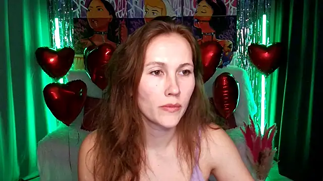 Snapshot of MichelleOrtis chatting on 02-15-25, 04:45 MichelleOrtis online show from 02-15-25, 04:45