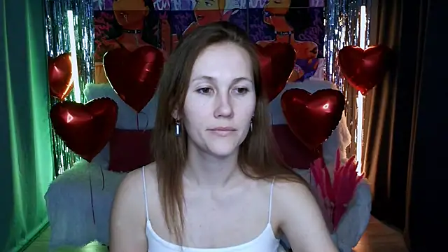 Snapshot of MichelleOrtis chatting on 02-19-25, 07:27 MichelleOrtis online show from 02-19-25, 07:27