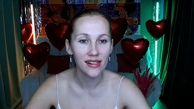 Snapshot of MichelleOrtis chatting on 02-20-25, 01:30 MichelleOrtis online show from 02-20-25, 01:30