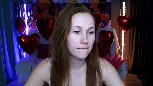 Snapshot of MichelleOrtis chatting on 02-20-25, 04:46 MichelleOrtis online show from 02-20-25, 04:46