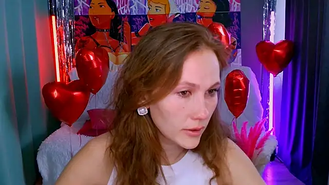 Snapshot of MichelleOrtis chatting on 03-07-25, 12:12 MichelleOrtis online show from 03-07-25, 12:12