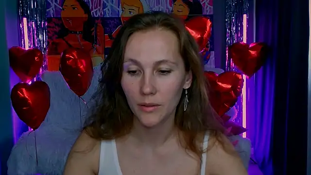 Snapshot of MichelleOrtis chatting on 03-11-25, 12:39 MichelleOrtis online show from 03-11-25, 12:39