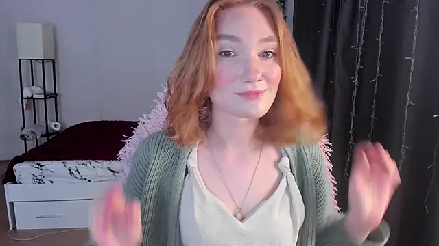 ReddHotPipper online show from 10-09-25, 01:14