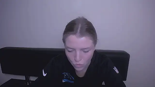 Snapshot of MissOliviaa_ chatting on 12-03-24, 05:55 MissOliviaa online show from 12-03-24, 05:55