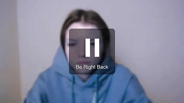 Snapshot of MissOliviaa_ chatting on 01-11-25, 07:28 MissOliviaa online show from 01-11-25, 07:28