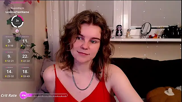 Snapshot of Moona_xx chatting on 11-18-25, 06:34 Moona xx online show from 11-18-25, 06:34