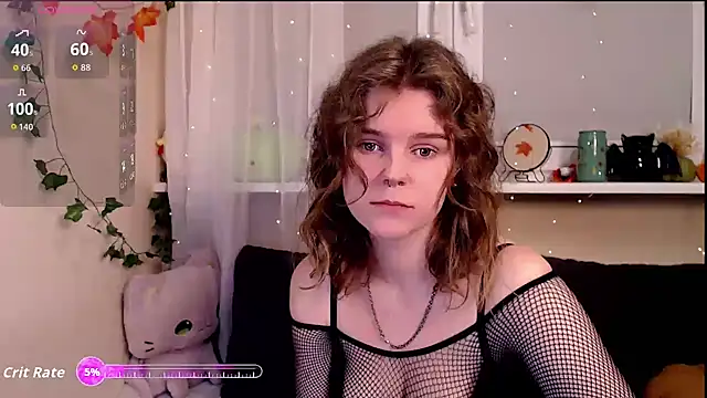 Snapshot of Moona_xx chatting on 11-25-25, 06:52 Moona xx online show from 11-25-25, 06:52