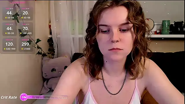 Snapshot of Moona_xx chatting on 11-26-25, 06:42 Moona xx online show from 11-26-25, 06:42