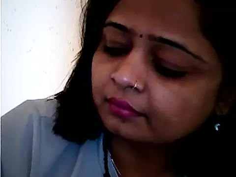 Snapshot of manvi199407 chatting on 03-05-25, 10:33 manvi199407 online show from 03-05-25, 10:33