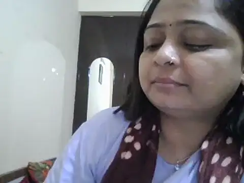 Snapshot of manvi199407 chatting on 03-06-25, 05:11 manvi199407 online show from 03-06-25, 05:11