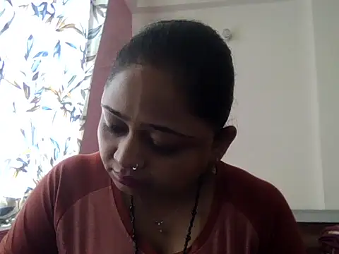 Snapshot of manvi199407 chatting on 09-11-25, 04:56 manvi199407 online show from 09-11-25, 04:56