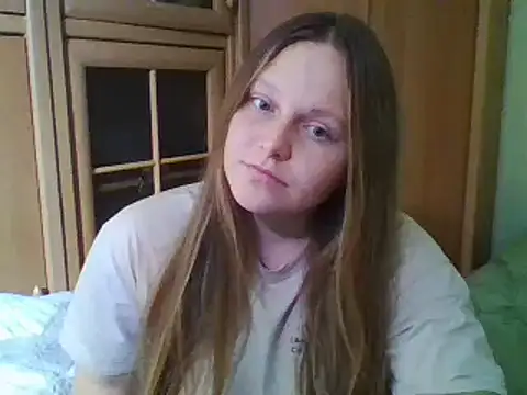 Evasapples online show from 12-15-24, 12:40