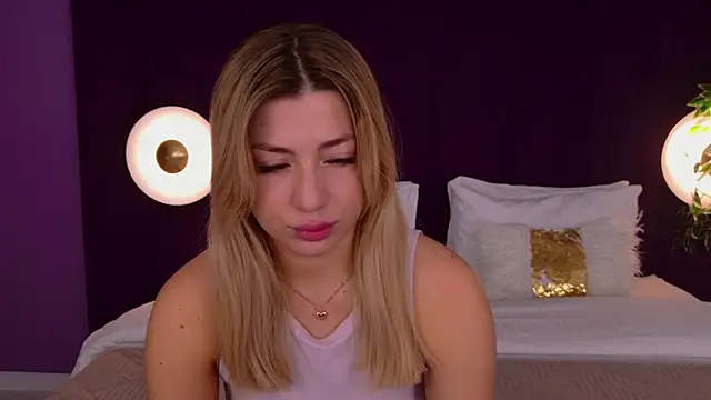 HelenaMorgan online show from 10-09-25, 03:04