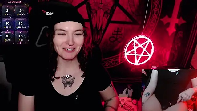 BrandiWRLD 999 online show from 10-24-25, 06:37