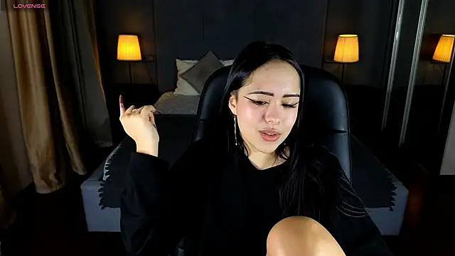 baby  kim online show from 03-18-25, 07:53