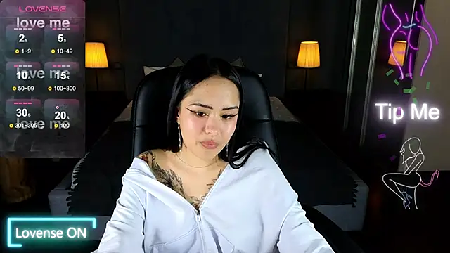 baby  kim online show from 03-18-25, 10:58