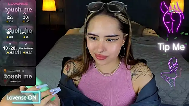 baby  kim online show from 11-27-25, 08:16