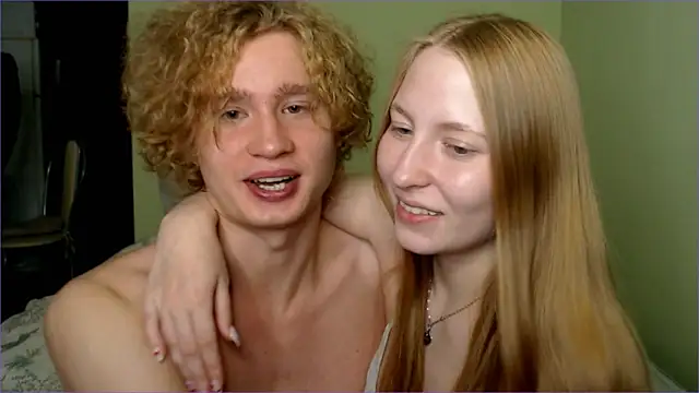 AliceStoneJhonyStone online show from 10-08-25, 06:49