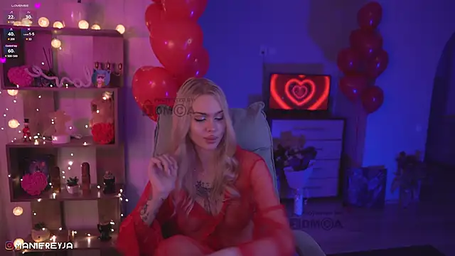ManiFreyja online show from 02-20-25, 03:45