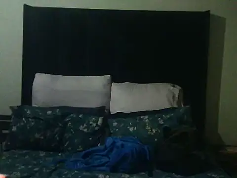 Snapshot of mshayiwesinqa12 chatting on 09-16-25, 05:58 mshayiwesinqa12 online show from 09-16-25, 05:58