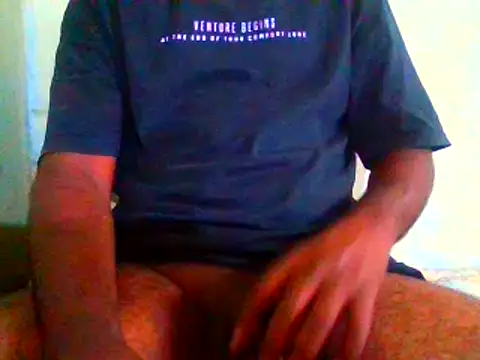 Snapshot of jellydicks chatting on 12-10-24, 04:27 jellydicks online show from 12-10-24, 04:27