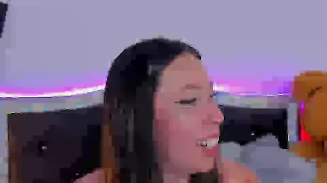 JanneKim online show from 12-21-24, 01:26