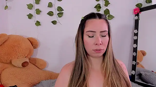 JanneKim online show from 09-26-25, 04:00