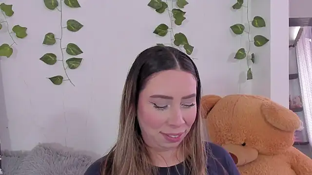 JanneKim online show from 10-05-25, 06:28