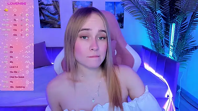 LianaBright online show from 02-04-25, 09:17