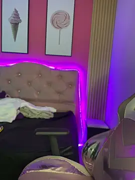 Paloma  LS online show from 02-13-25, 07:21