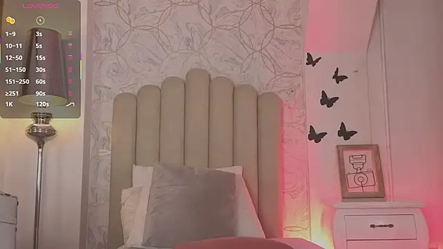 Snapshot of samanta_william chatting on 10-27-25, 03:43 samanta william online show from 10-27-25, 03:43