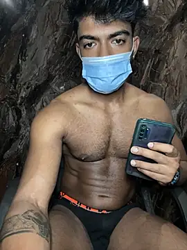 rony6663 online show from 11-10-25, 09:41